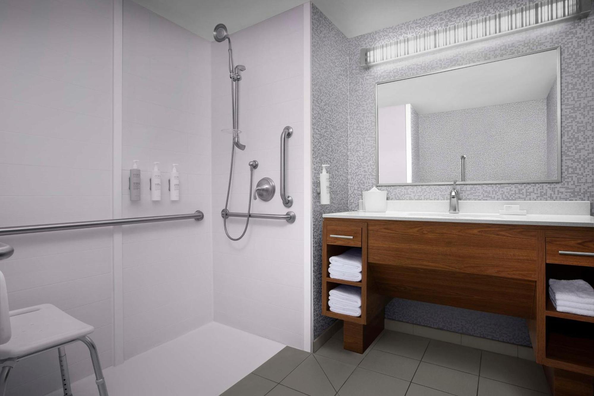 Home2 Suites By Hilton Eugene Downtown University Area Екстериор снимка