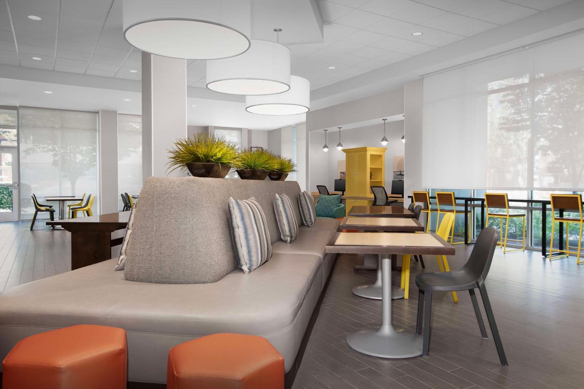 Home2 Suites By Hilton Eugene Downtown University Area Екстериор снимка